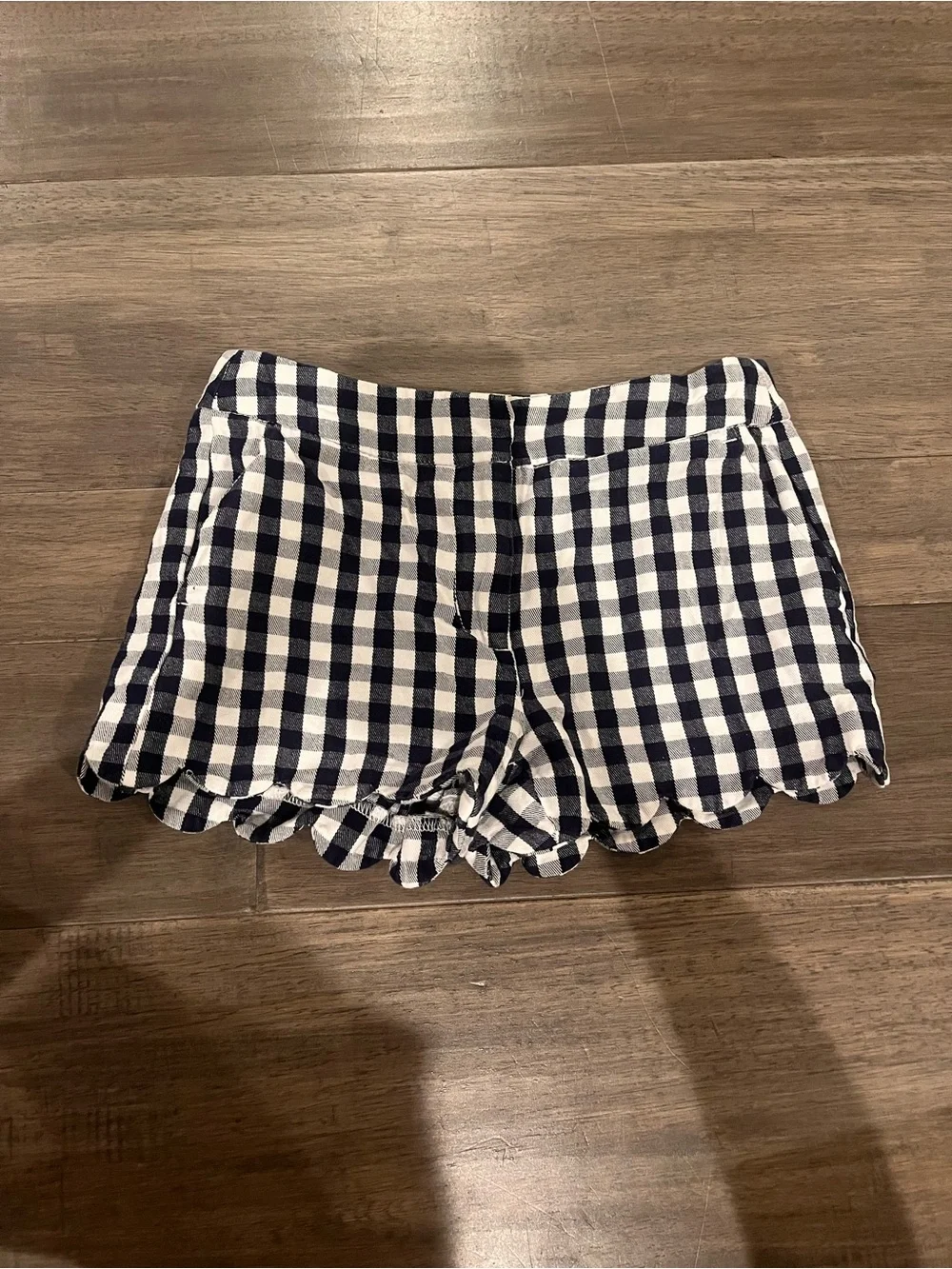 Crewcuts Navy & White Gingham Scalloped High-Waist Shorts